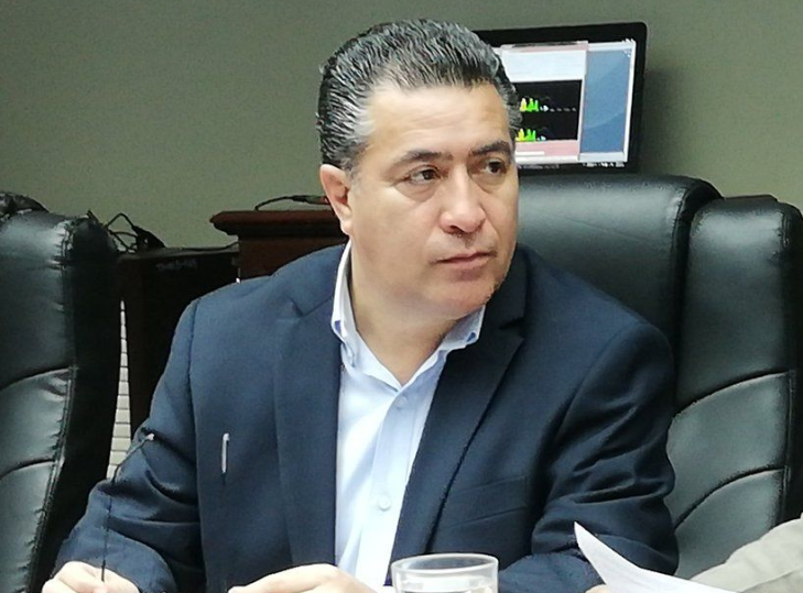 Portillo Cuadra: "Al FMLN y GANA les conviene que no elijamos Sala"