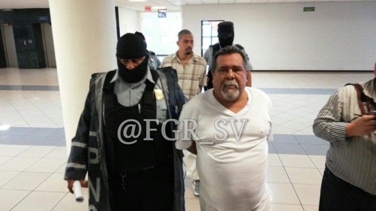 Ex comandante guerrillero, Raúl Mijango es condenado a 13 años de cárcel por extorsión