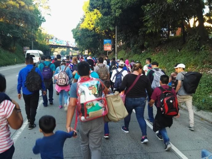 Sale segunda caravana rumbo a Estados Unidos