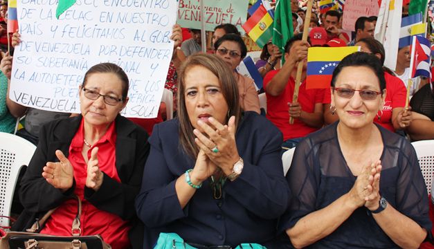 Nidia Díaz pide a Maduro que continúe manejando con sabiduría revolución venezolana