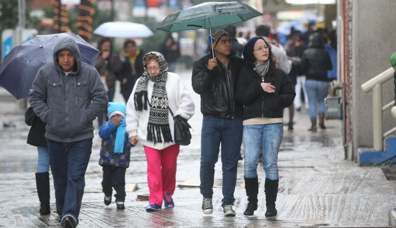 Frente frío y lluvias afectarán territorio salvadoreño