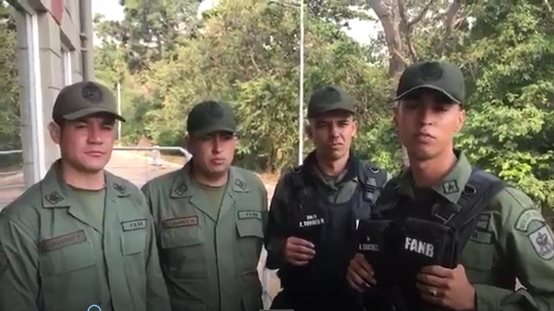 Miembros de la Guardia Nacional Bolivariana abandonan al régimen de Maduro