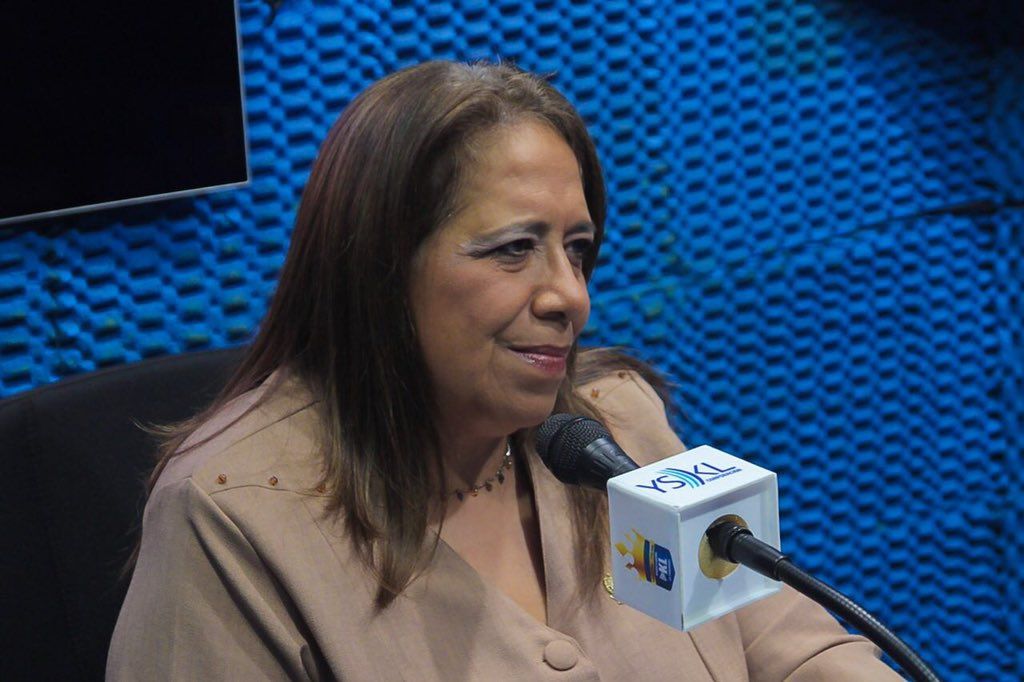 Nidia Díaz: El FMLN es un partido revolucionario y socialista