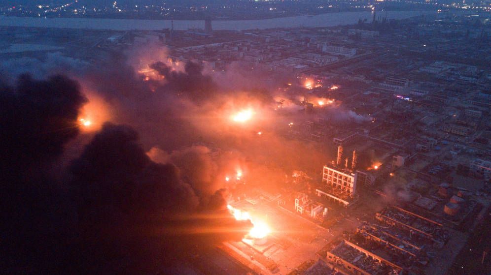 Explosión en planta china deja 47 muertos y más de 600 heridos