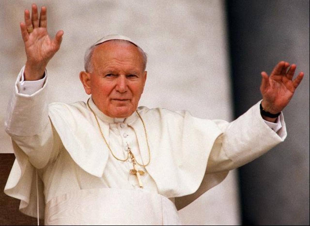 Se cumplen 14 años de la muerte de Juan Pablo II