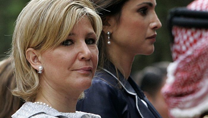 Ana Ligia de Saca recibía $10,000 mensuales a pesar que su cargo era ad honorem