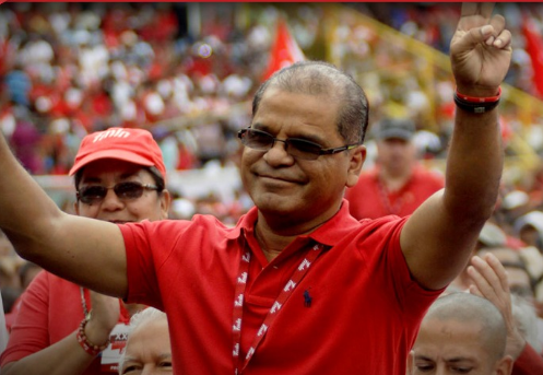 FMLN oficializa a Oscar Ortiz como Secretario General