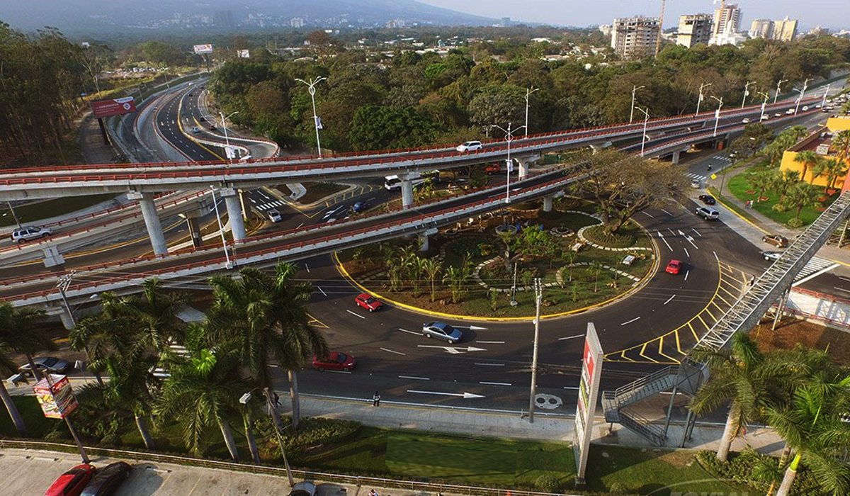 Gobierno evalúa cobrar peajes en nuevas carreteras de zona metropolitana