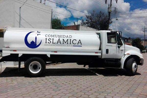 Hermano del presidente Bukele aprovecha recorte de agua en el Gran San Salvador para islamizar a los salvadoreños