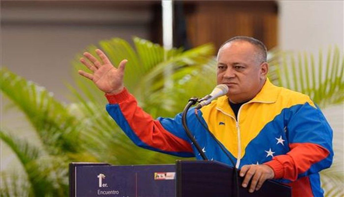 Diosdado Cabello: Pronto vendrán vientos de la revolución en El Salvador