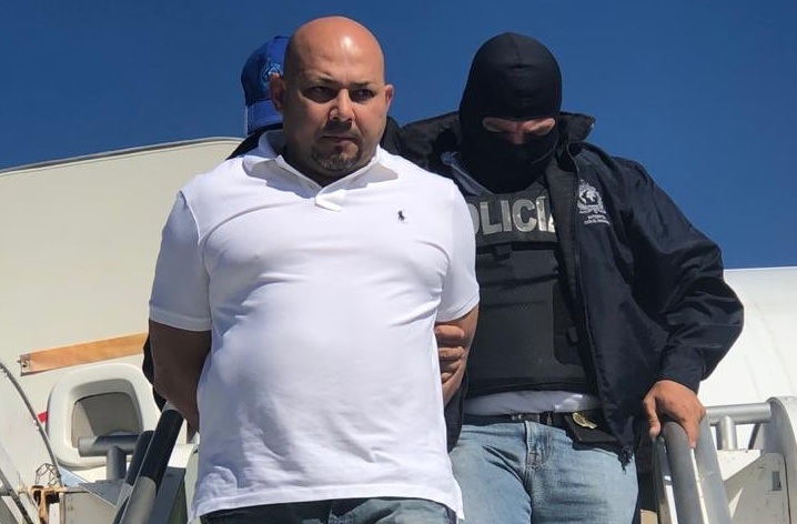 Deportan a exdiputado Roberto Silva acusado de lavado de dinero
