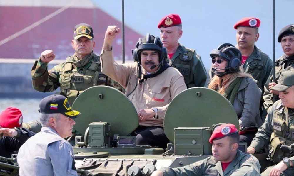 Intento de Maduro de demostrar poderío militar fue calificado como un "circo"