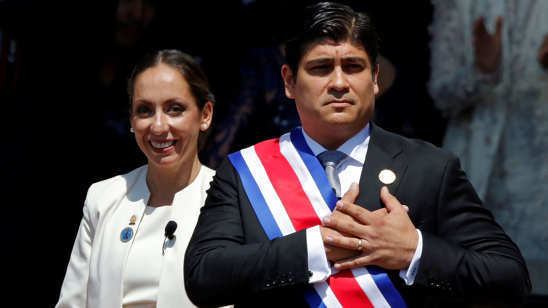 Presidente de Costa Rica envía de mensaje de apoyo y ofrece ayuda a los salvadoreños