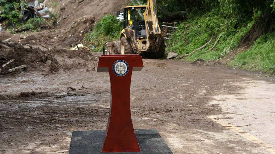 Familiar de víctimas: Con todo respeto para el señor presidente, no es oportuna su visita