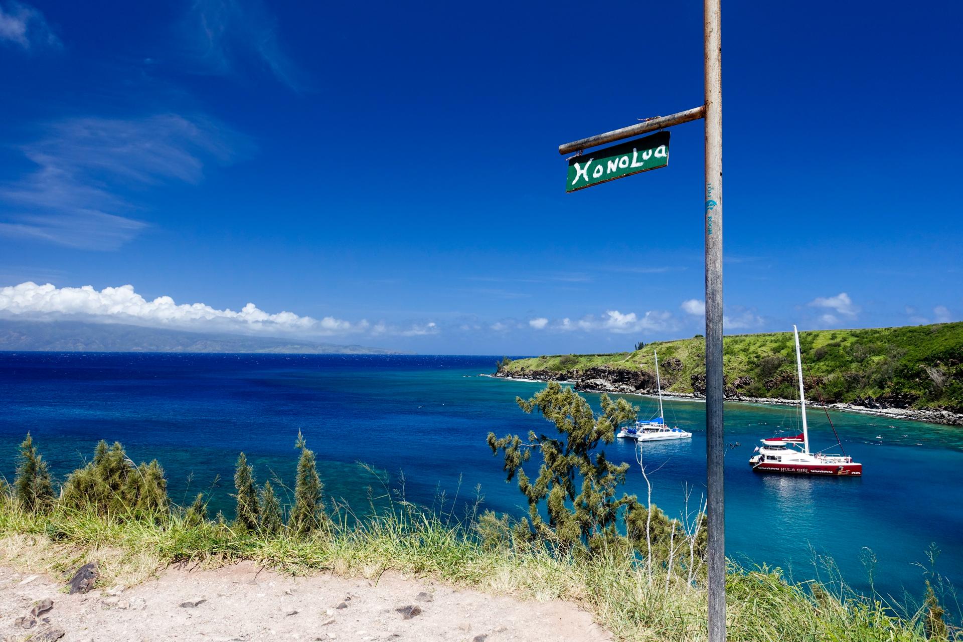 Tres islas hawaianas permitirían que turistas hagan allí la cuarentena