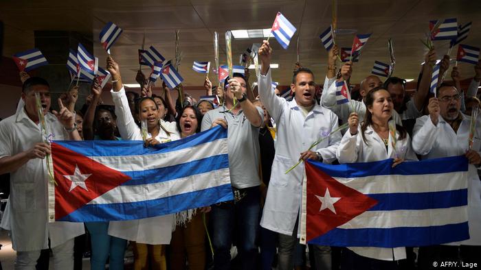 Más de 600 médicos acusan al régimen cubano de esclavitud