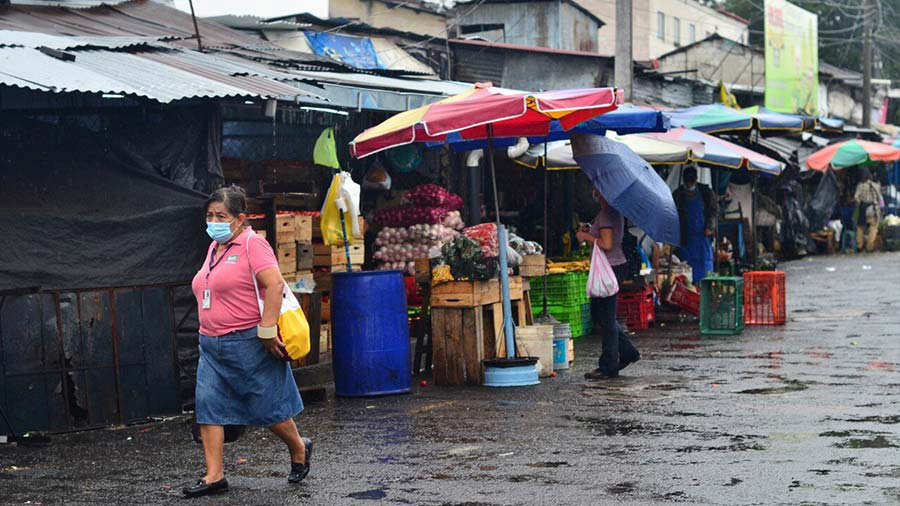 Pronostican que El Salvador caerá en recesión oficialmente el 1 octubre