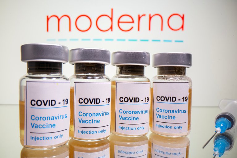 El laboratorio Moderna informó que su vacuna contra el COVID-19 tiene una eficacia del 94,5 por ciento