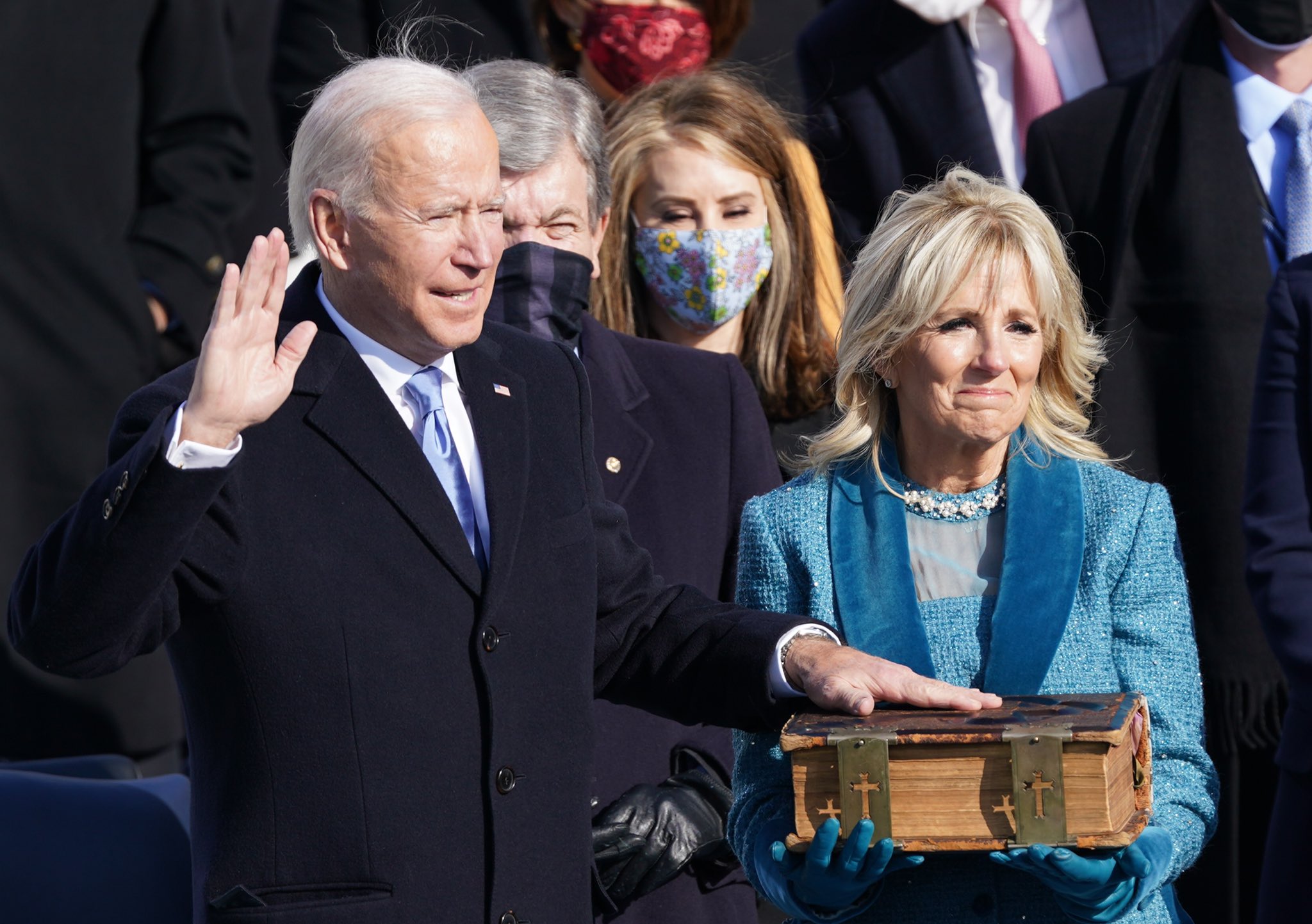 Biden jura como presidente de los Estados Unidos: "Defenderé la democracia"