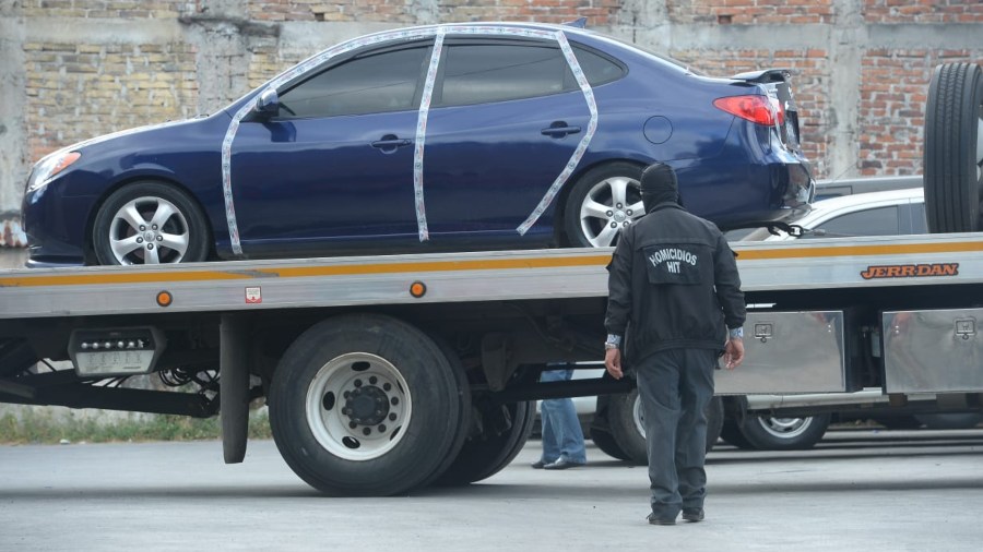 Vehículo donde se transportaban asesinos de militantes del FMLN fue resguardado en el ministerio de Salud