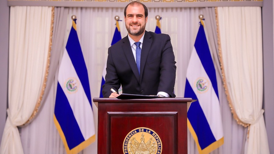 Nuevo ministro de Gobernación es hijo de ministra de Educación y tiene proceso penal pendiente en Guatemala