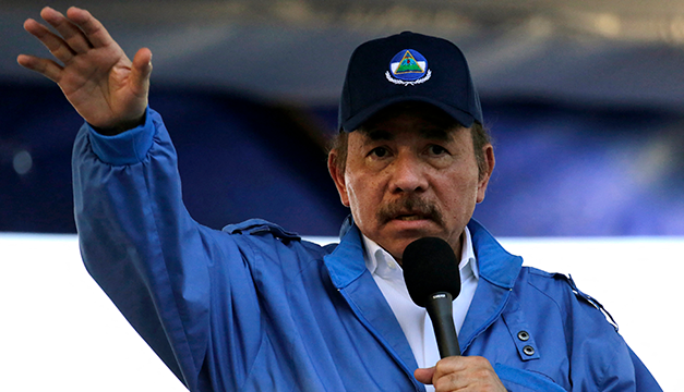 Abogados, médicos, periodistas y defensores de derechos humanos, los oficios más peligrosos en la dictadura de Ortega