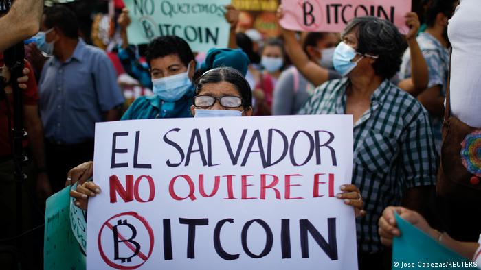 Bitcoin: un año de fracasos y millonarias pérdidas para El Salvador