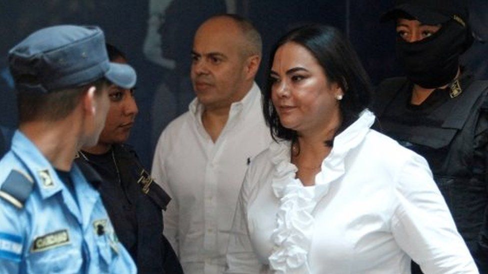 Condenan a 14 años de cárcel a ex primera dama de Honduras por corrupción
