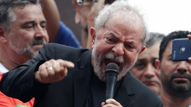 Lula da Silva utiliza el asalto al Congreso como excusa para radicalizarse