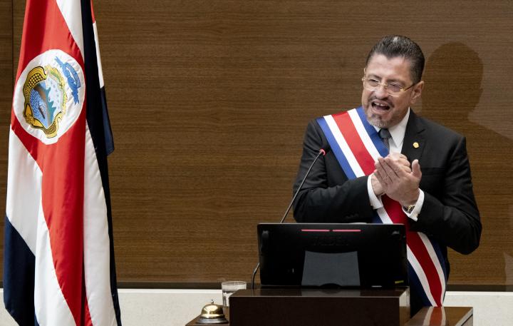 Presidente de Costa Rica rechaza implementar "seguridad al estilo Bukele": soy un ferviente amante de la democracia y separación de poderes