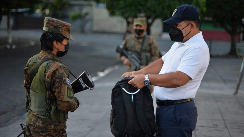 Aumentaron denuncias por detenciones arbitrarias y por violaciones de DD.HH. durante régimen en El Salvador