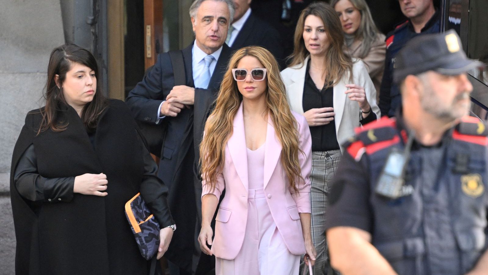 Shakira admite que cometió fraude fiscal y pagará siete millones de euros a Hacienda