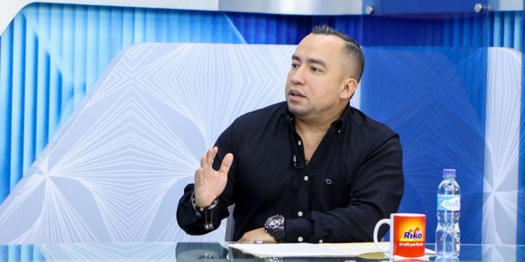 Ministerio de Agricultura queda a cargo del viceministro Óscar Domínguez