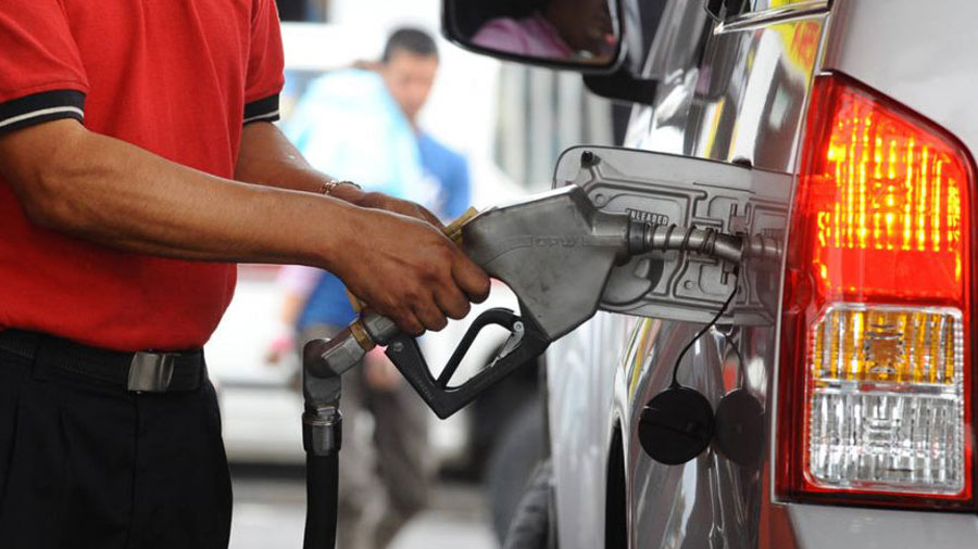 En lo que va del año el precio por galón de gasolina ha experimentado un aumento del 24%