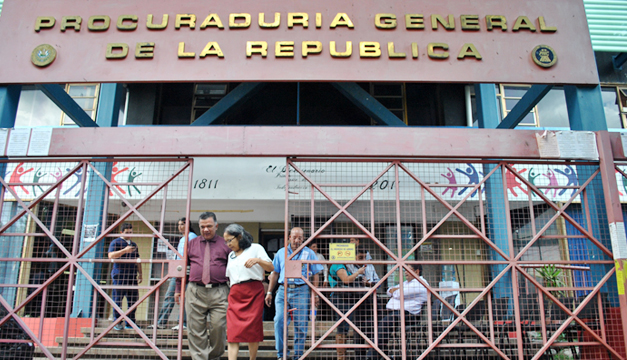 Despidos masivos en la PGR: 40% de los defensores públicos quedan fuera de la institución en medio de régimen de excepción