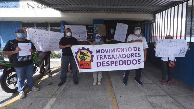 Trabajadores despedidos convocan a “Negra Navidad” para denunciar masivos ceses laborales