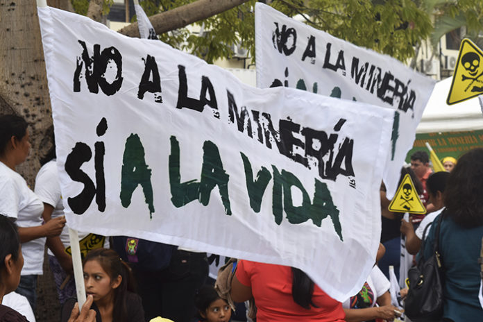 Médicos salvadoreños advierten: la minería es la principal amenaza a la salud pública de nuestro país