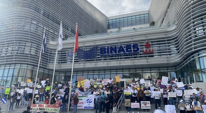 Ciudadanos salvadoreños se unen y alzan la voz contra la minería metálica