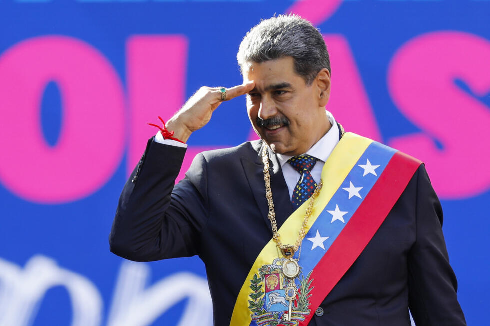 Chavismo se adjudica elecciones regionales en Venezuela en medio de alta abstención y represión a la oposición