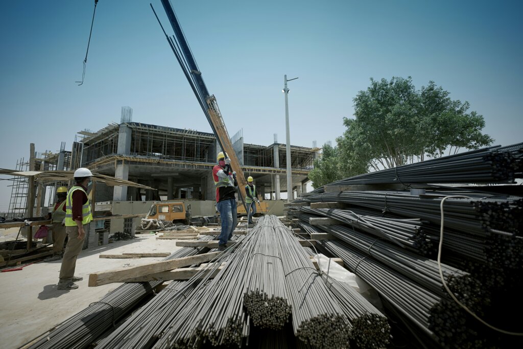 Sector construcción mueve $3,100 millones en inversiones y lidera el crecimiento económico en 2025