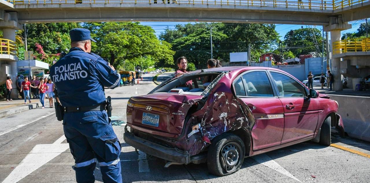 Muertes por accidentes de tránsito aumentan durante las fiestas patronales de San Salvador
