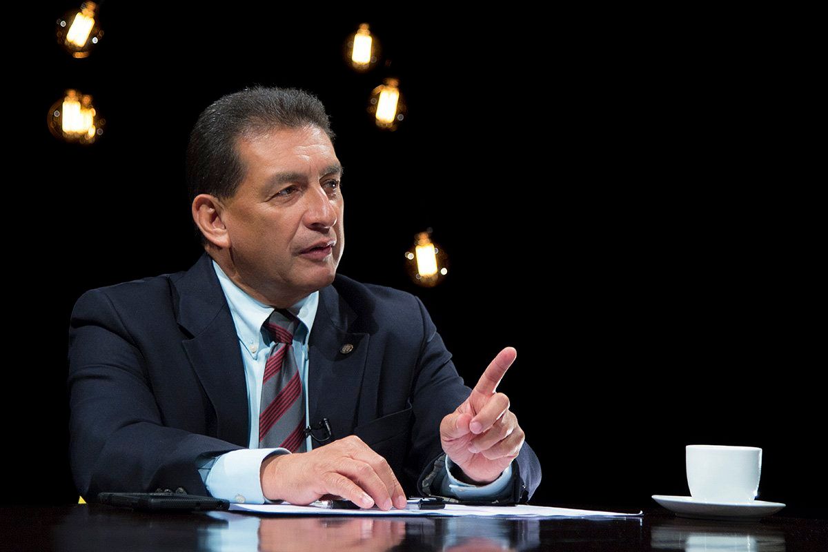 Presidencia nombra a Salvador Gómez Góchez como comisionado para la atención de salvadoreños en el exterior