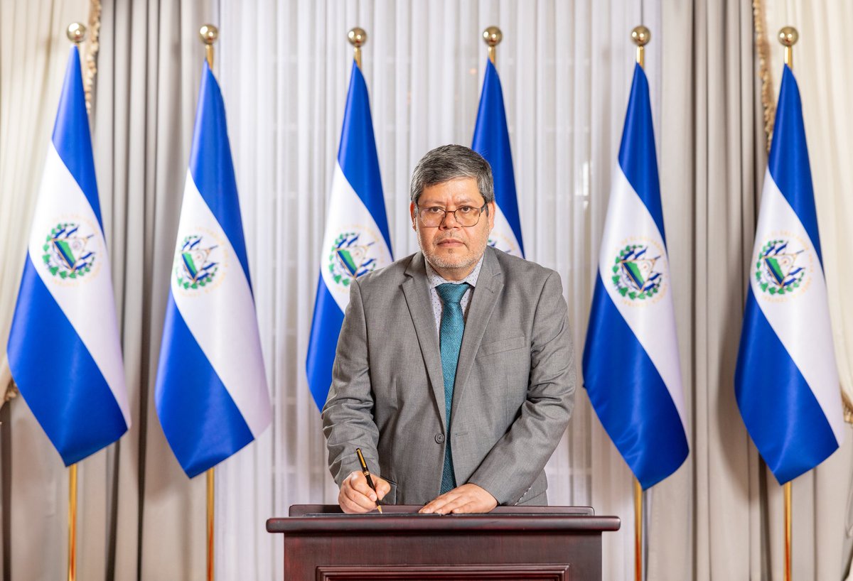Dagoberto Arévalo asume presidencia de ANDA, el cuarto nombramiento en la gestión Bukele