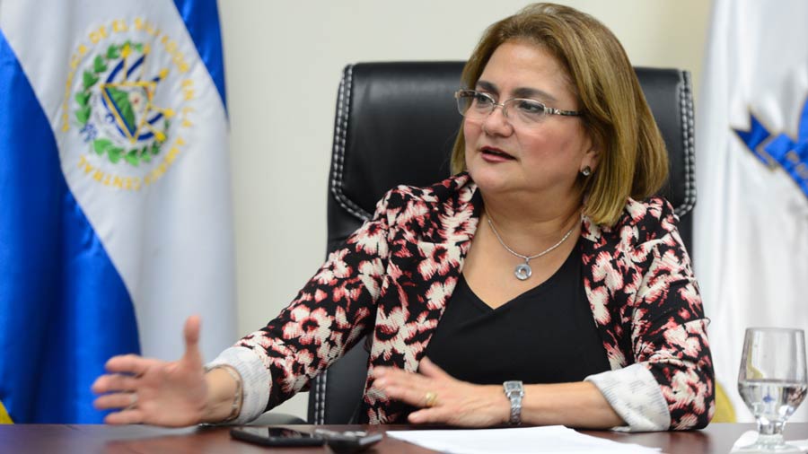 Raquel Caballero de Guevara es reelegida procuradora de Derechos Humanos en medio de críticas por su gestión