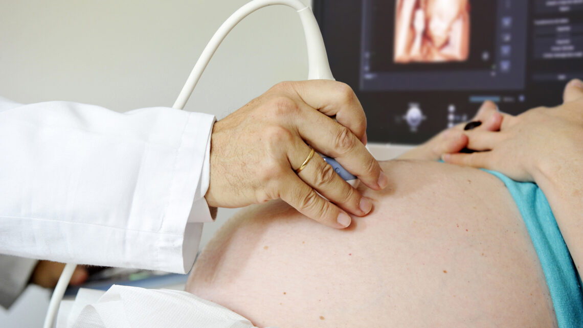 Gobierno de Costa Rica deroga norma técnica del aborto terapéutico y aprueba una más restrictiva