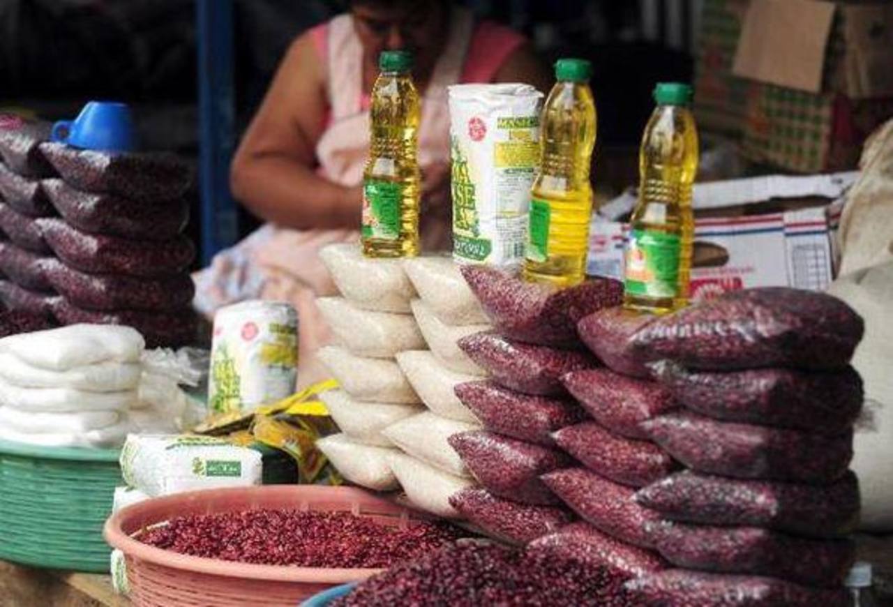 Canasta básica rural en El Salvador alcanza su nivel más alto en dos años