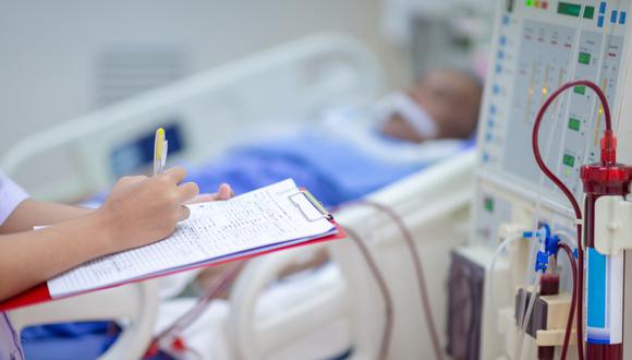 Solo 70 nefrólogos atienden a más de 52,000 pacientes renales en El Salvador