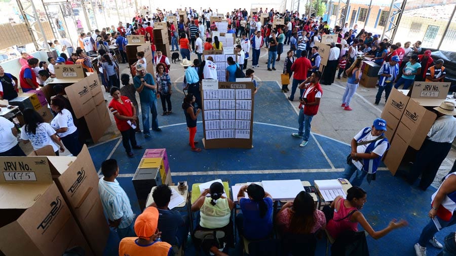 Apatía política: el TSE no recibe solicitudes de nuevos partidos rumbo a 2027