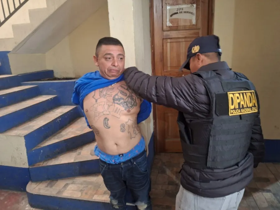 Capturan en Guatemala a pandillero salvadoreño que vigilaba una sede policial