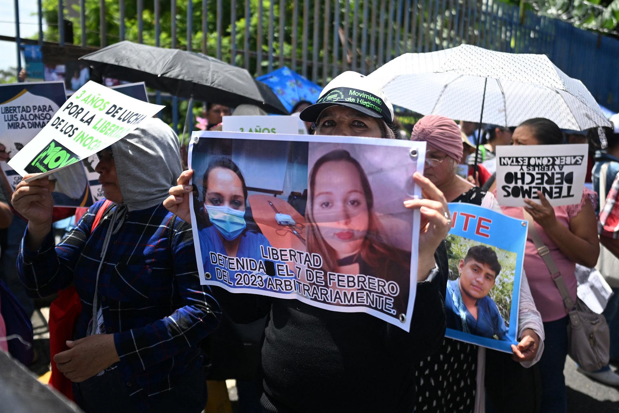 Human Rights Watch advierte mayor deterioro de derechos humanos en El Salvador en 2025